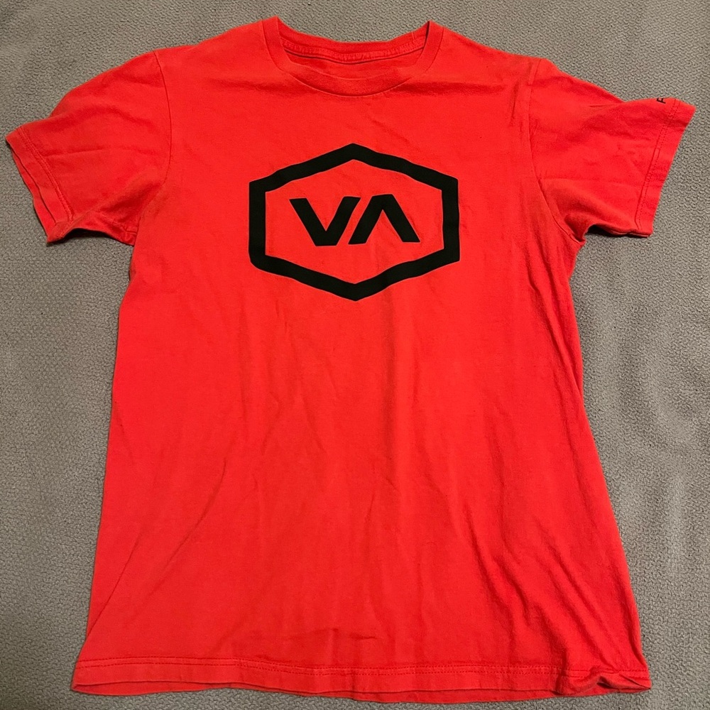 RVCA tshirt